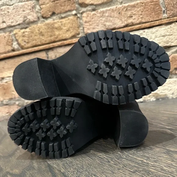 Torrid - Black Boots - Size 6WW - Picture 3 of 4